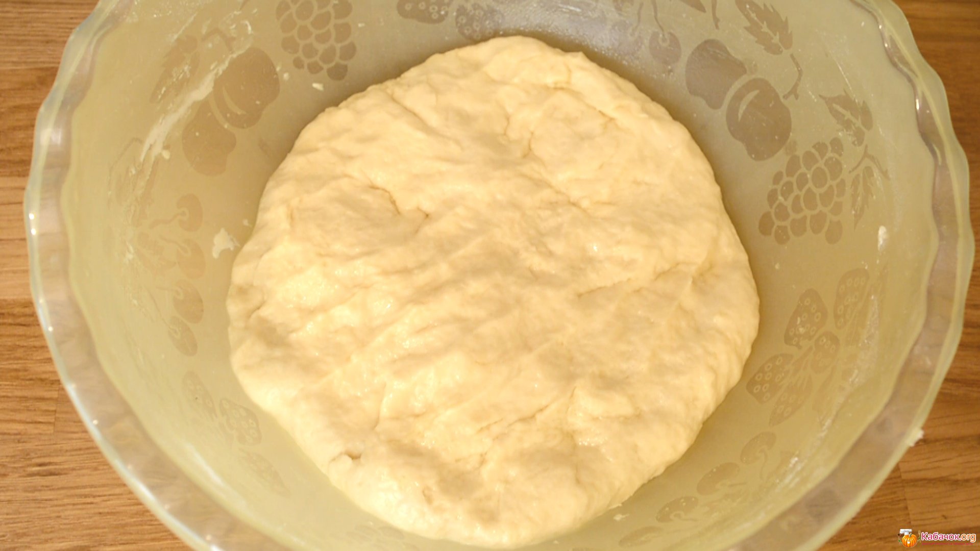 Тесто для сабурмни. Тесто на воде фото. Сабурани. Как сделать постное тесто мягким.