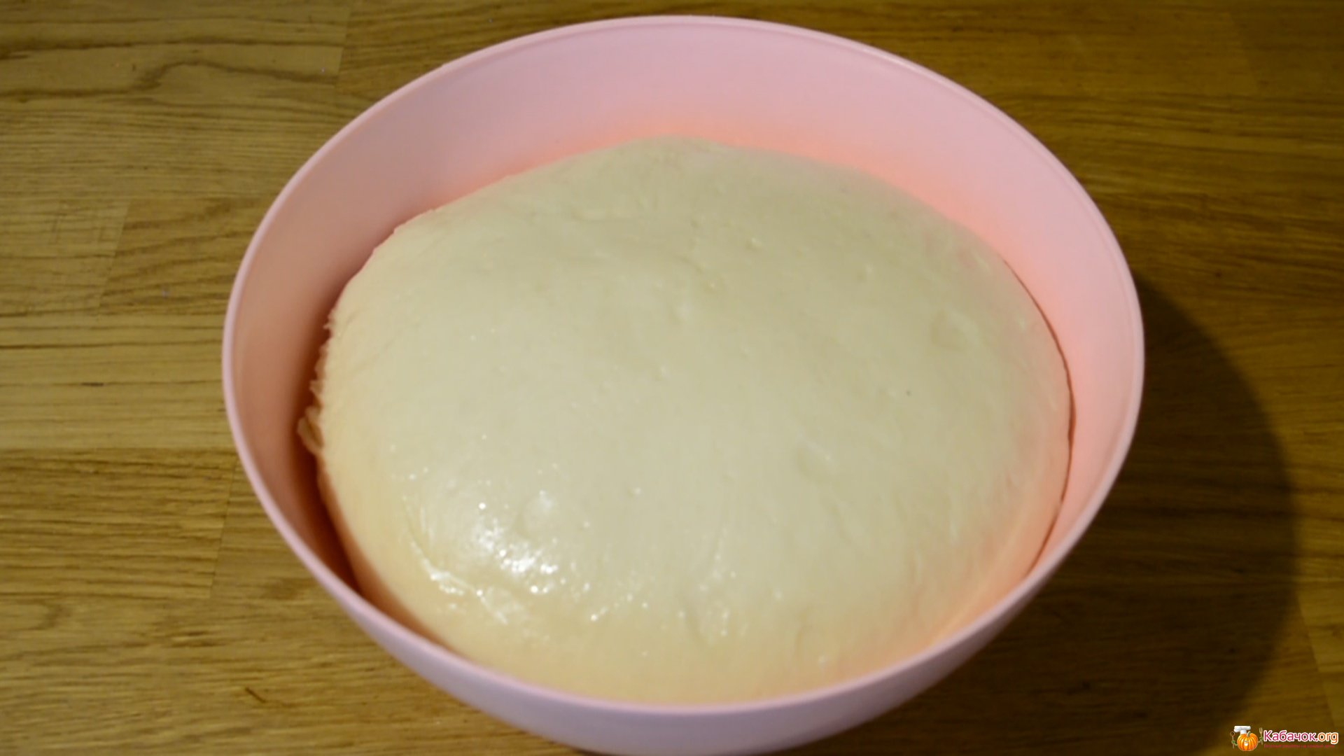 Постное дрожжевое тесто без яиц. Постный крем из манки. Постное тесто в масле. Постный крем для торта из манки. Постный крем для торта на манке.